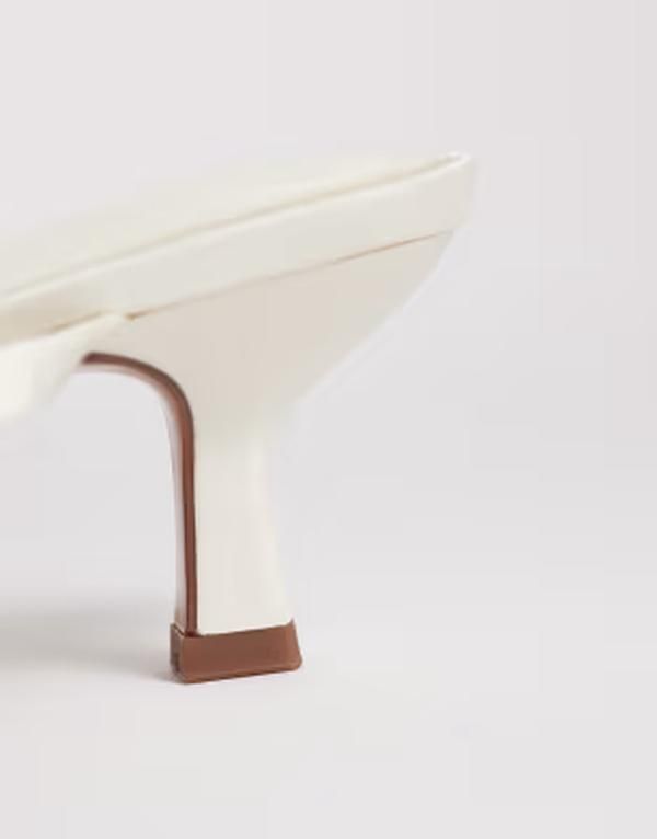 エイソス レディース シューズ サンダル サテン ヒール ASOS DESIGN Haze strappy kitten heel sandalsatin Ivory Satin アイボリー