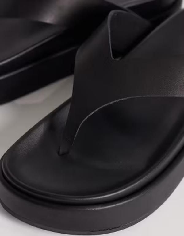 トニービアンコ レディース シューズ サンダル レザー Tony Bianco Jetta toe thong flatform sandals leather BLACK TUSCON ブラック トニービアンコ レディース シューズ サンダル レザー Tony Bianco Jetta toe thong flatform sandals leather BLACK TUSCON ブラック