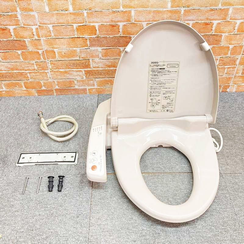 【中古品】 TOTO 電気温水便座 ウォシュレット シャワートイレ 「TCF2020」 #SS4(ハーベストブラウン) 3E51