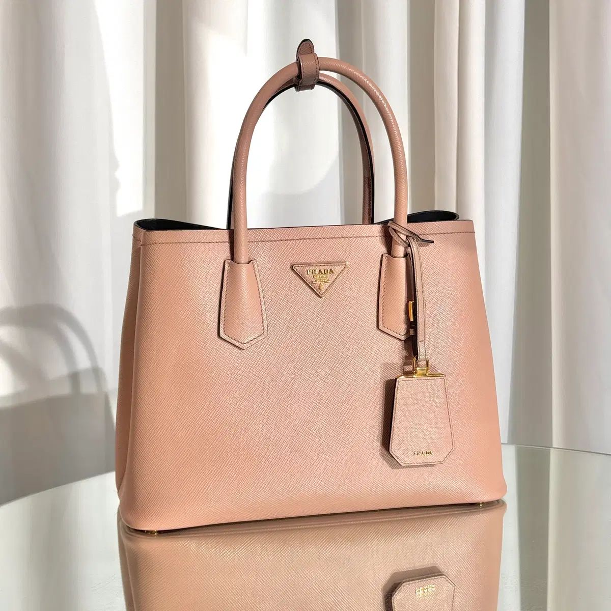 新品級 PRADA プラダ ダブル ブルーレイ Blu-ray トートバッグ ベージュ ピンク