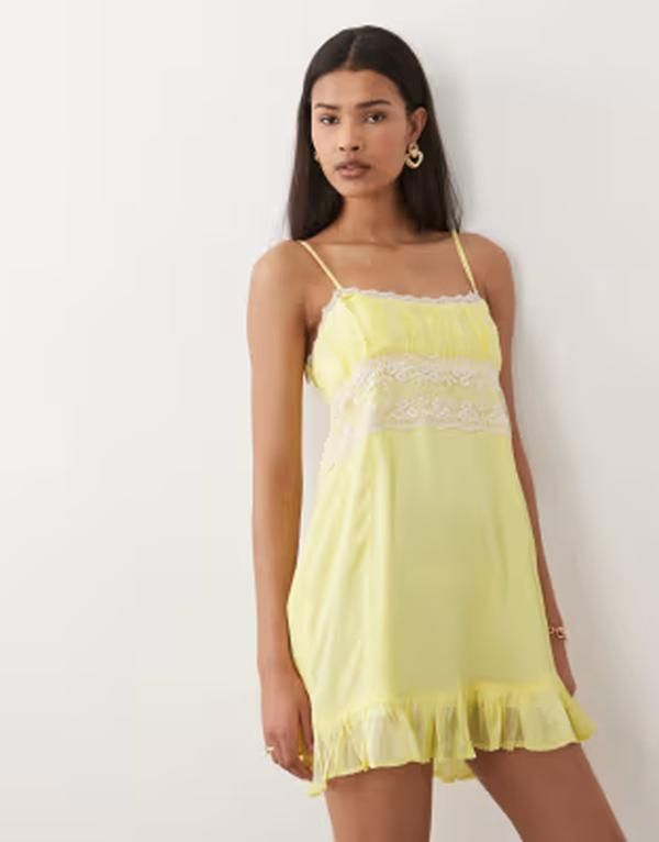 ディッピン・デイジー レディース トップス ワンピース ミニ レース Dippin Daisys babydoll beach mini dress with lace detailing in vanilla custard Vanilla custard