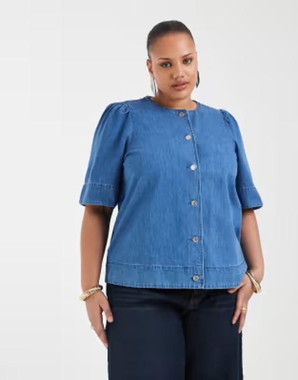 オンリーカーブ レディース トップス シャツ デニム ブラウス ONLY Curve short sleeve denim blouse in mid Medium blue denim デニム