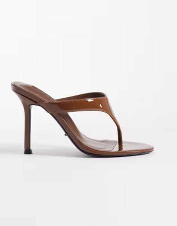 トニービアンコ レディース シューズ サンダル ヒール Tony Bianco Dynasty toe thong heeled sandals patent Mocha patent モカ