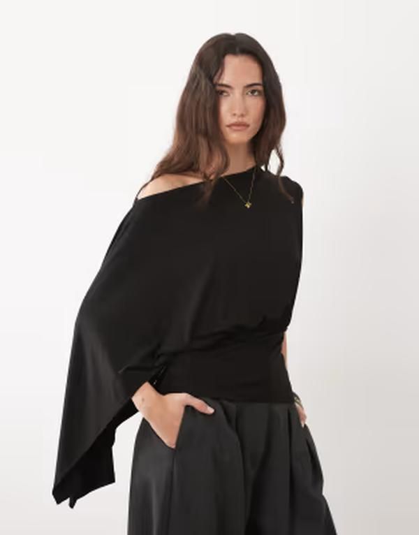 エイソス レディース トップス Tシャツ ケープデザイン キャップ ケープ ASOS DESIGN slash neck cinch waistop with cape one sleeve detail Black ブラック