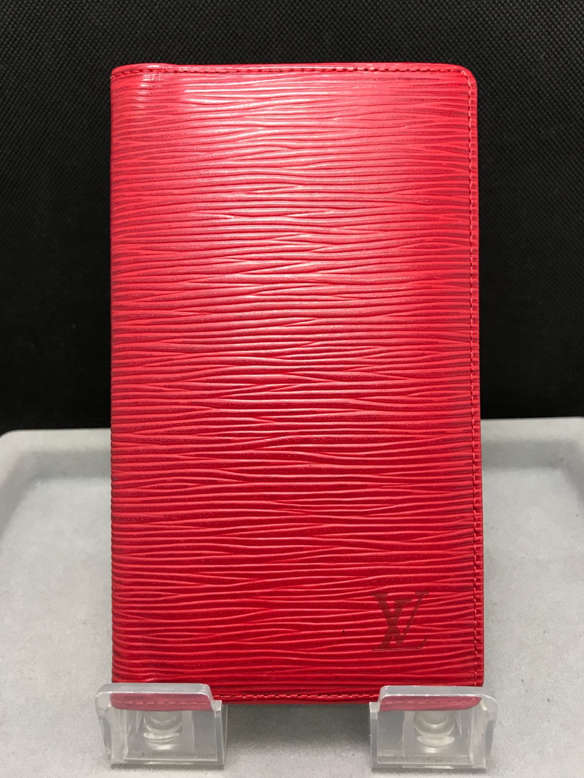 LOUIS VUITTON ルイヴィトン 長財布 札入れ エピ レッド系 2157 - メルカリ