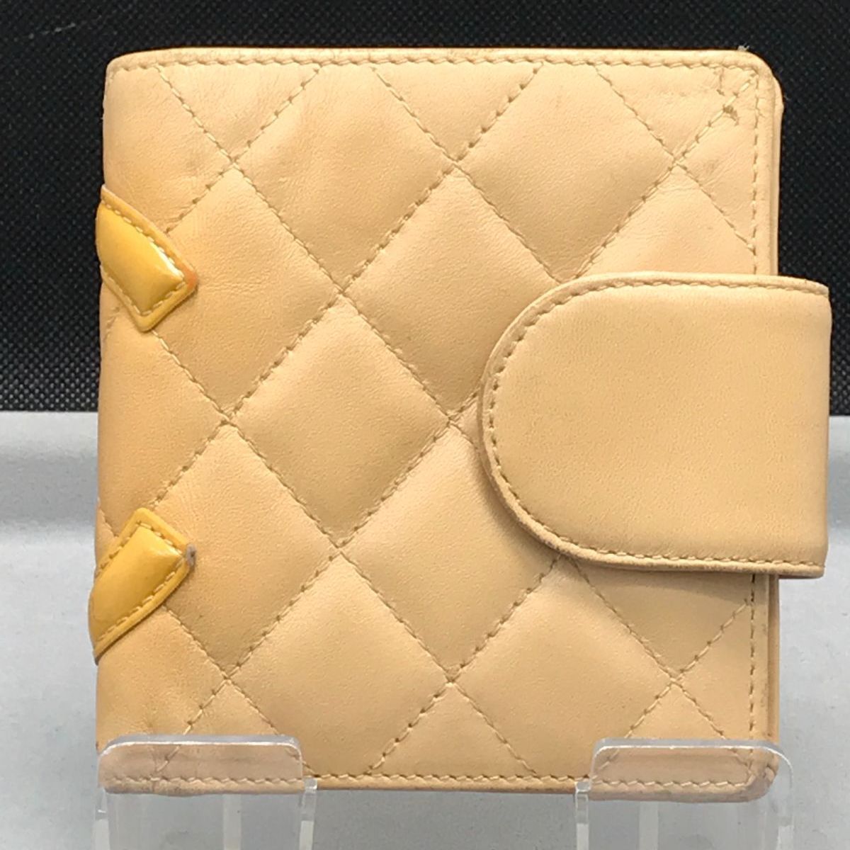 希少 CHANEL シャネル 二つ折り財布 カンボンライン マトラッセ デカ