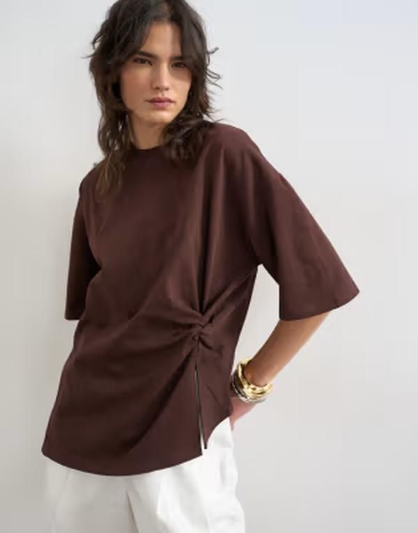 トップショップ レディース トップス Tシャツ Topshop knotwistshirt in dark chocolate Dark chocolate チョコレート