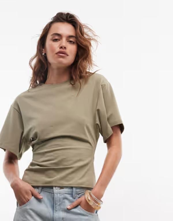 ウィークデイ レディース トップス Tシャツ ウエストマーク Weekday cinched waistshirt in olive green exclusive to ASOS Olive green グリーン