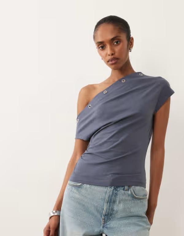 エイソス レディース トップス Tシャツ ASOS DESIGN eyelet detail off the shoulder top in washed Navy ネイビー