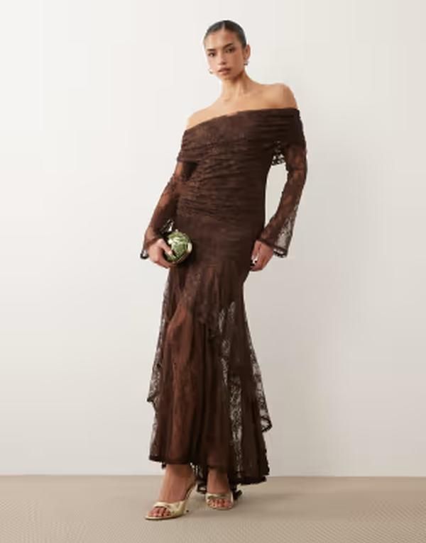 エイソス レディース トップス ワンピース レース マキシ ASOS DESIGN off the shoulder long sleeve lace maxi dress in chocolate BROWN ブラウン