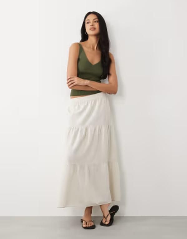 ヴィラ レディース ボトムスカート ティアード リネン VILA linenblend tiered boho midaxi skirt in cream Super light クリーム