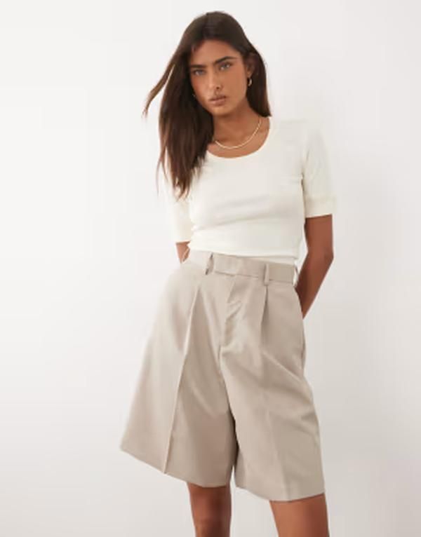 マンゴ レディース トップス Tシャツ コットン Mango 100 cotton cuffed sleeve Tshirt in cream NATURAL クリーム