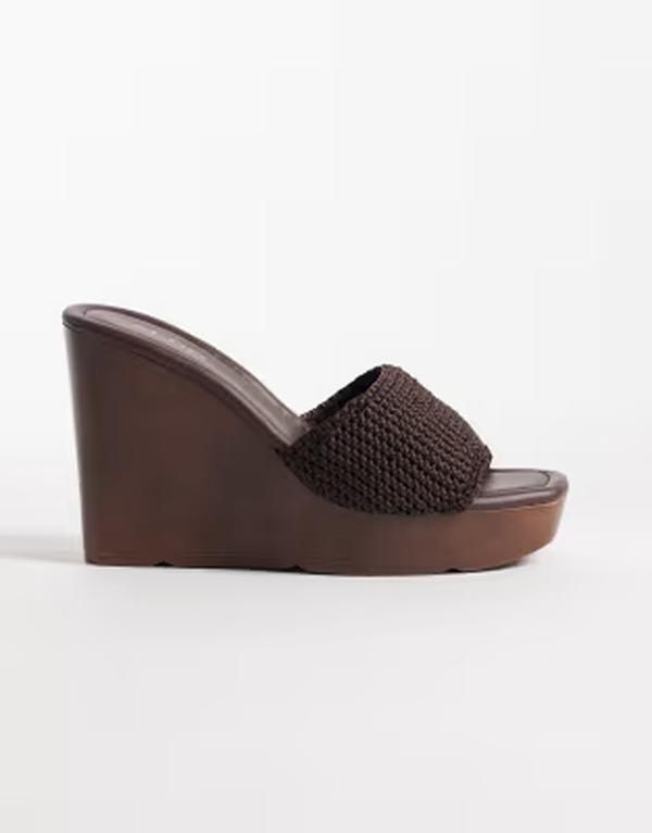 アルド レディース シューズ サンダル ヒール ALDO Grounded crochet wedge heeled sandals in dark brown ブラウン