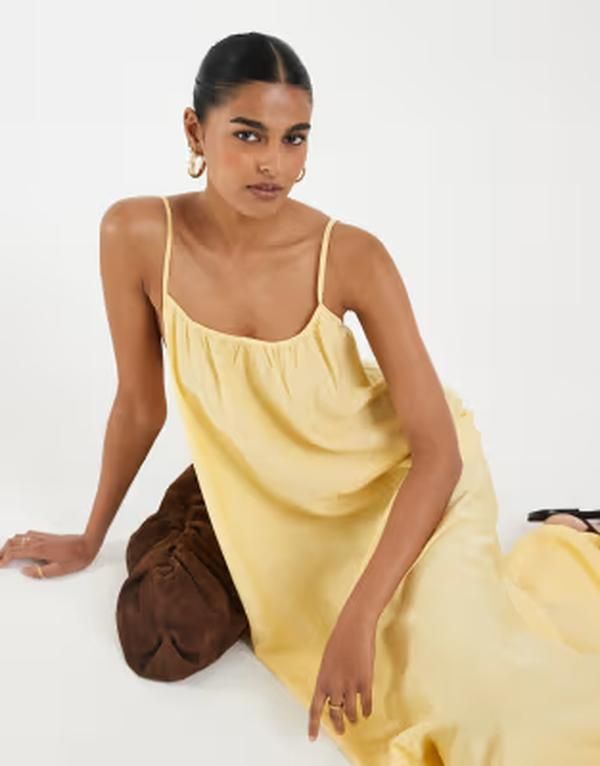 ヴェロモーダ レディース トップス ワンピース マキシ Vero Moda crinkle textured woven full cami maxi dress in golden yellow Golden haze イエロー