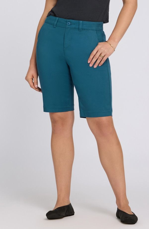 エヌワイディージェイ レディース ボトムス ハーフパンツ・ショーツ ショートパンツ NYDJ Bermuda Shorts Blue Lake ブルー