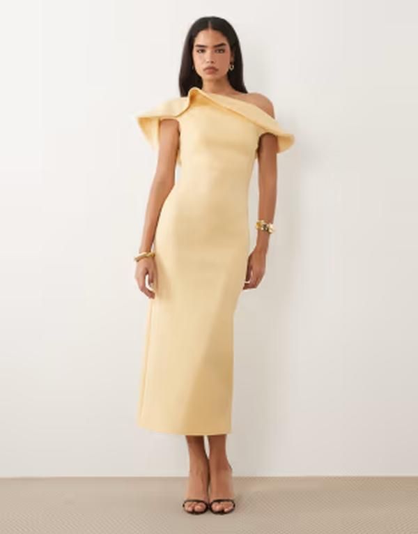 エイソス レディース トップス ワンピース ミディ スキューバ ASOS DESIGN twist off the shoulder midi dress in butter yellow scubastyle fabric Italian straw イエロ