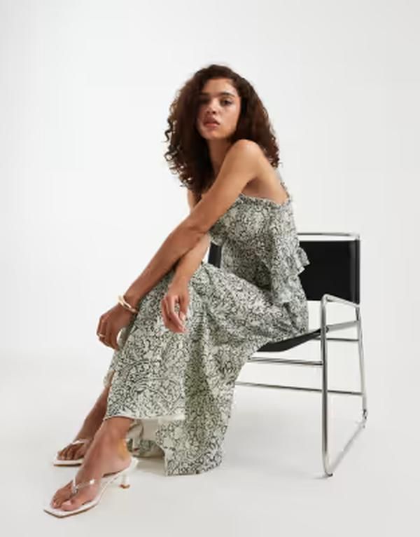 モーテル レディース ボトムスカート Motel Rumela blossom paisley midaxi skirt in pale blue part of a set BLUE ブルー