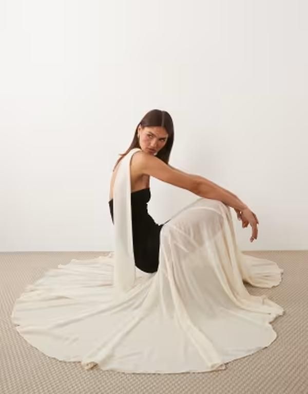 エイソス レディース トップス ワンピース クレープ モノクロ ASOS DESIGN ASOS x THE SOURCED COLLECTION bandeau crepe dress in monochrome Black ブラック