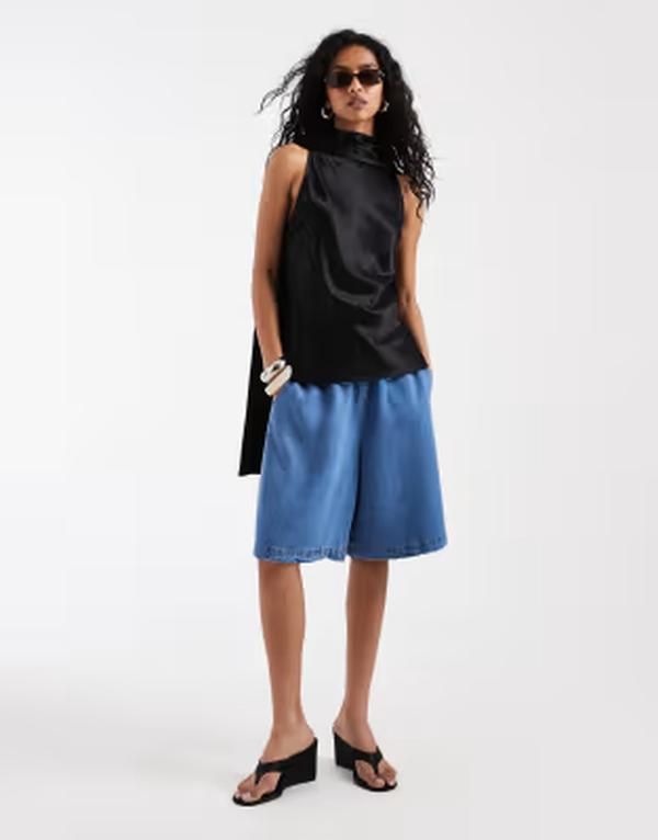オブジェクト レディース ボトムス ハーフパンツ・ショーツ ショートパンツ デニム Object drapey chambray tie waist longline shorts in light blue denim Light Blue Denim デニ