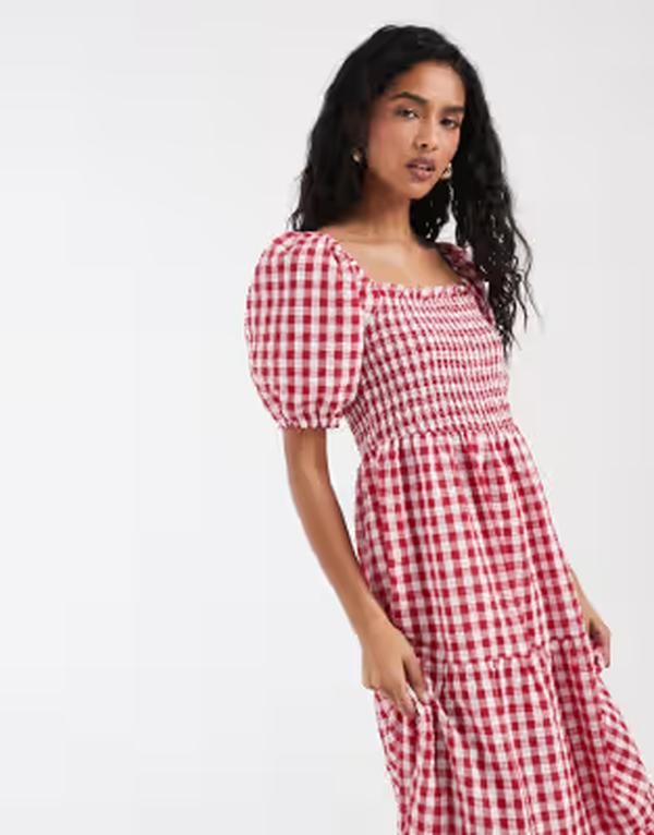 ヴェロモーダ レディース トップス ワンピース ティアード ギンガムチェック プリント ミディ ギンガム Vero Moda shirred bodice puff sleeve tiered midi dress gingham print Crimson