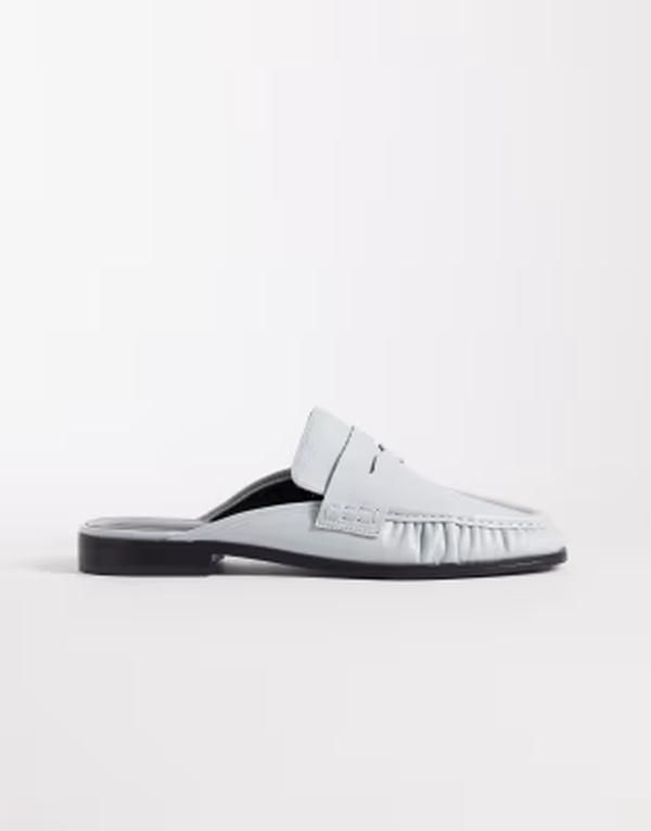 エイソス レディース シューズ スリッポン・ローファー ギャザー ASOS DESIGN Mouse ruchedetailoafer mules in pale blue ブルー
