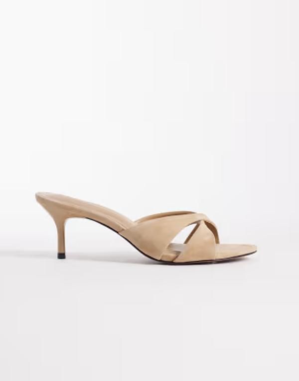 エイソス レディース シューズ サンダル スエード ヒール ASOS DESIGN Hum premium crosstrap mid heeled mules in taupe suede Taupe suede トープ