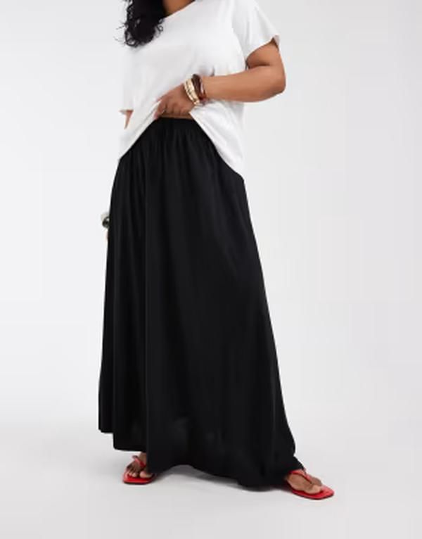 ヴェロモーダ レディース ボトムスカート ティアード ジャージー マキシ Vero Moda Curve tie waist jersey tiered boho maxi skirt Black ブラック