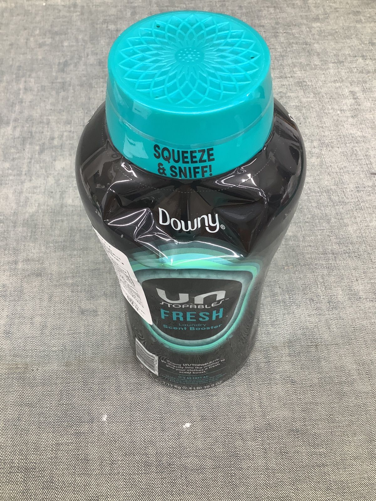 Downy アンストッパブルズ ビーズ フレッシュの香り - メルカリ