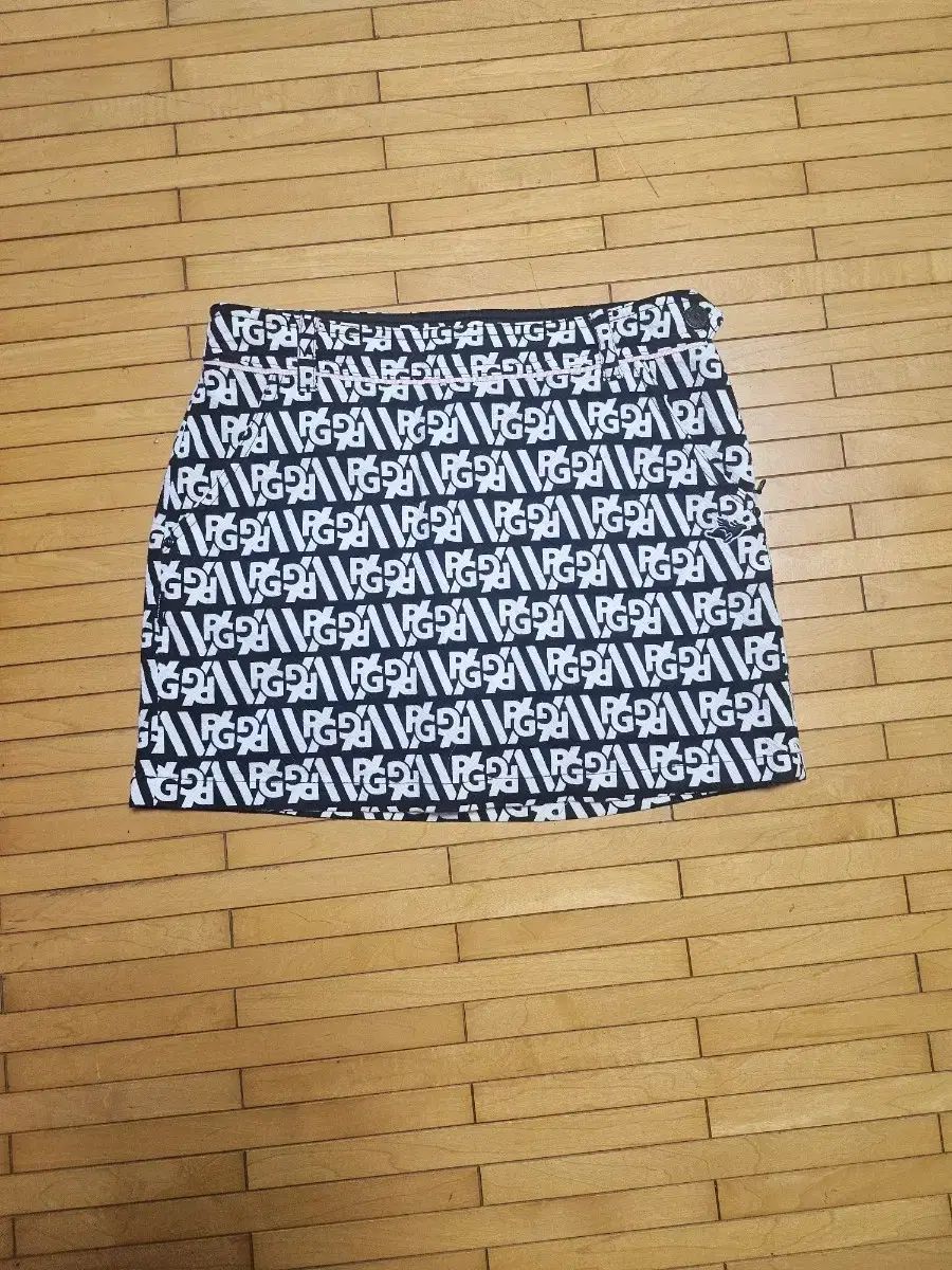 パーリーゲイツ スカート