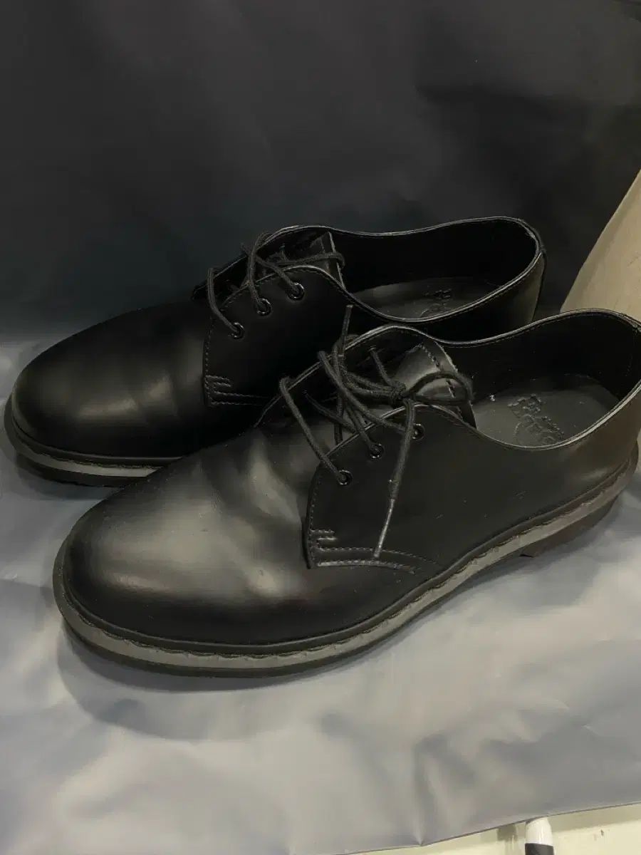 DR. MARTENS ドクターマーチン ローファー 270