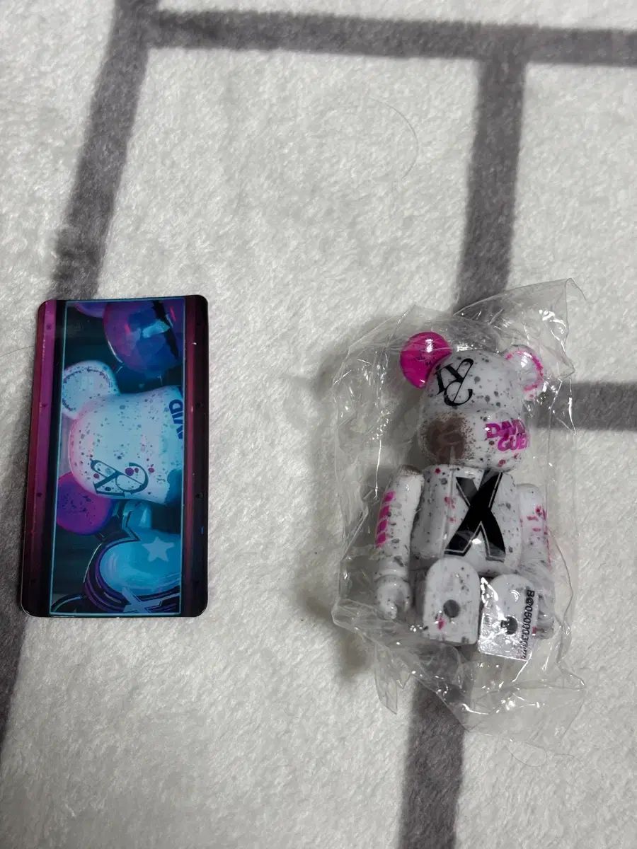 未開封カード) IVE（アイヴ）BE@RBRICK(ベアブリック)