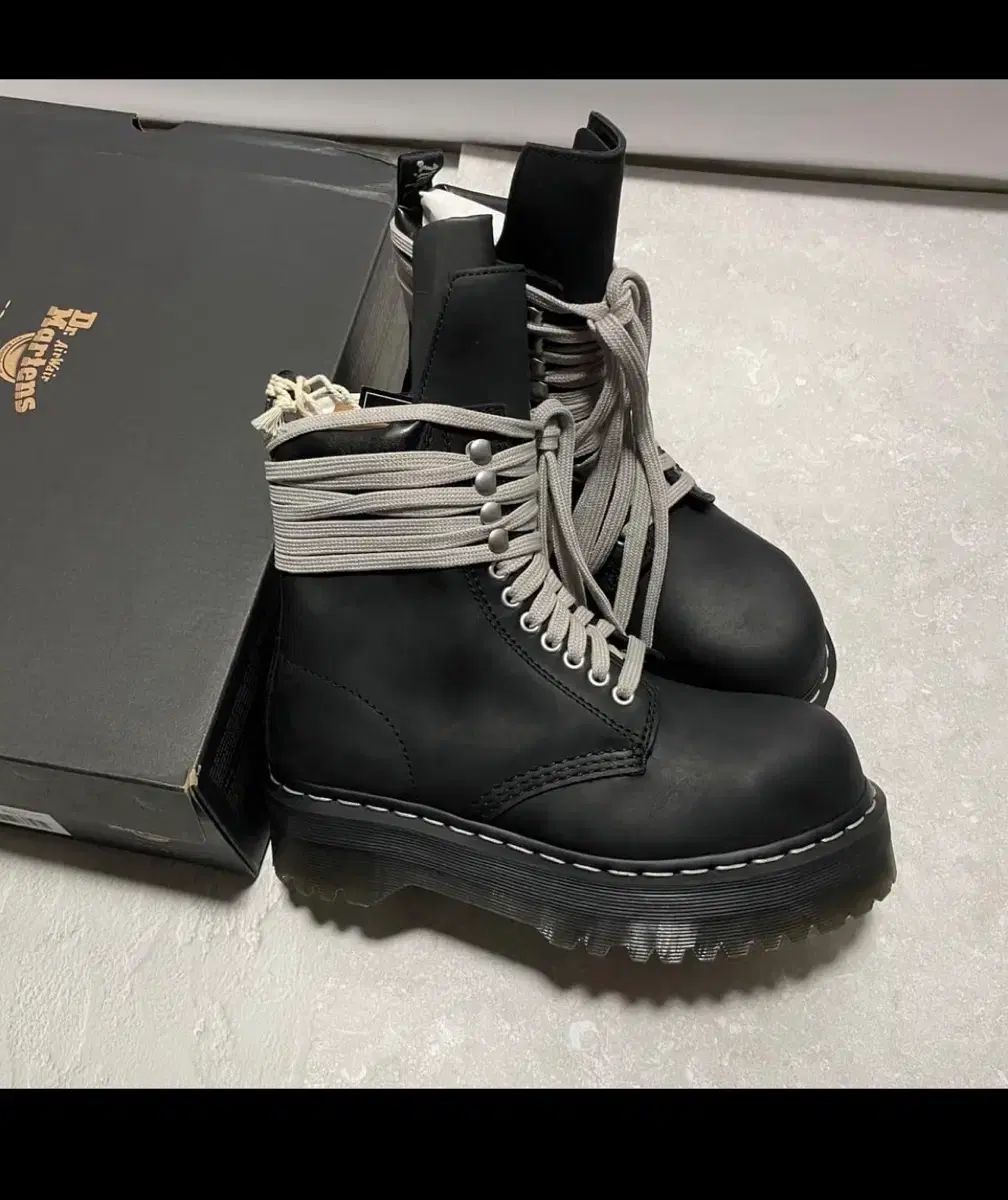 250 260 新品 RICK OWENS × DR. MARTENS クアッドソール スティールトゥ ブーツ