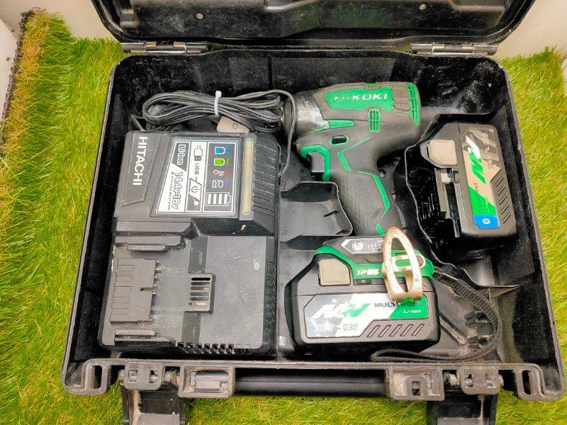 ☆HiKOKI インパクトレンチ 36V マルチボルト バッテリ、充電器、ケース付 WR36DC(2XP) 300N・m 12.7mm角 オーバーホール済み