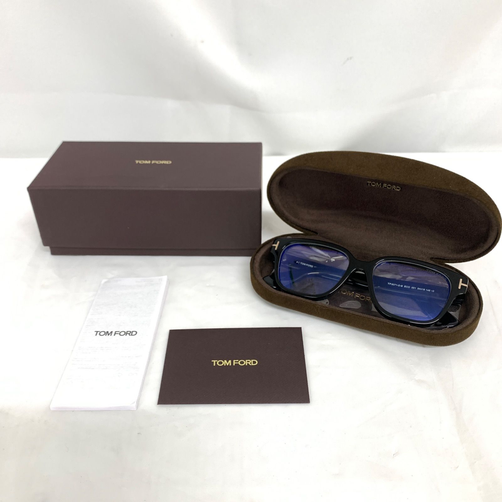【中古美品】TOM FORD トムフォード　伊達メガネ　メガネフレーム　度無し/ブルーライトカット有り　TF6071-D-B 54◻︎16 145 M80527-6