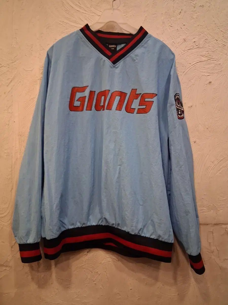 ジャイアンツ Giants ブルー Vネック ウィンドブレーカー