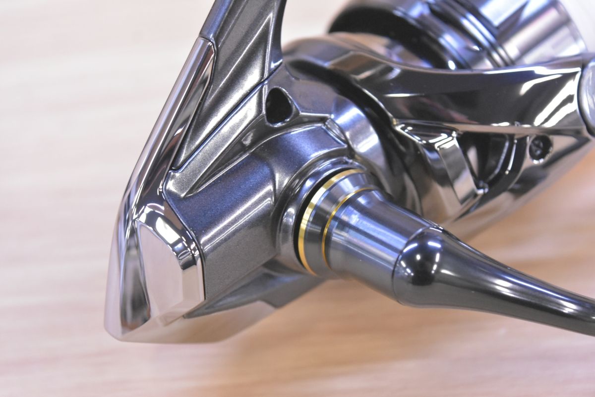 シマノ 24 ツインパワー 4000MHG スピニングリール SHIMANO TWINPOWER
