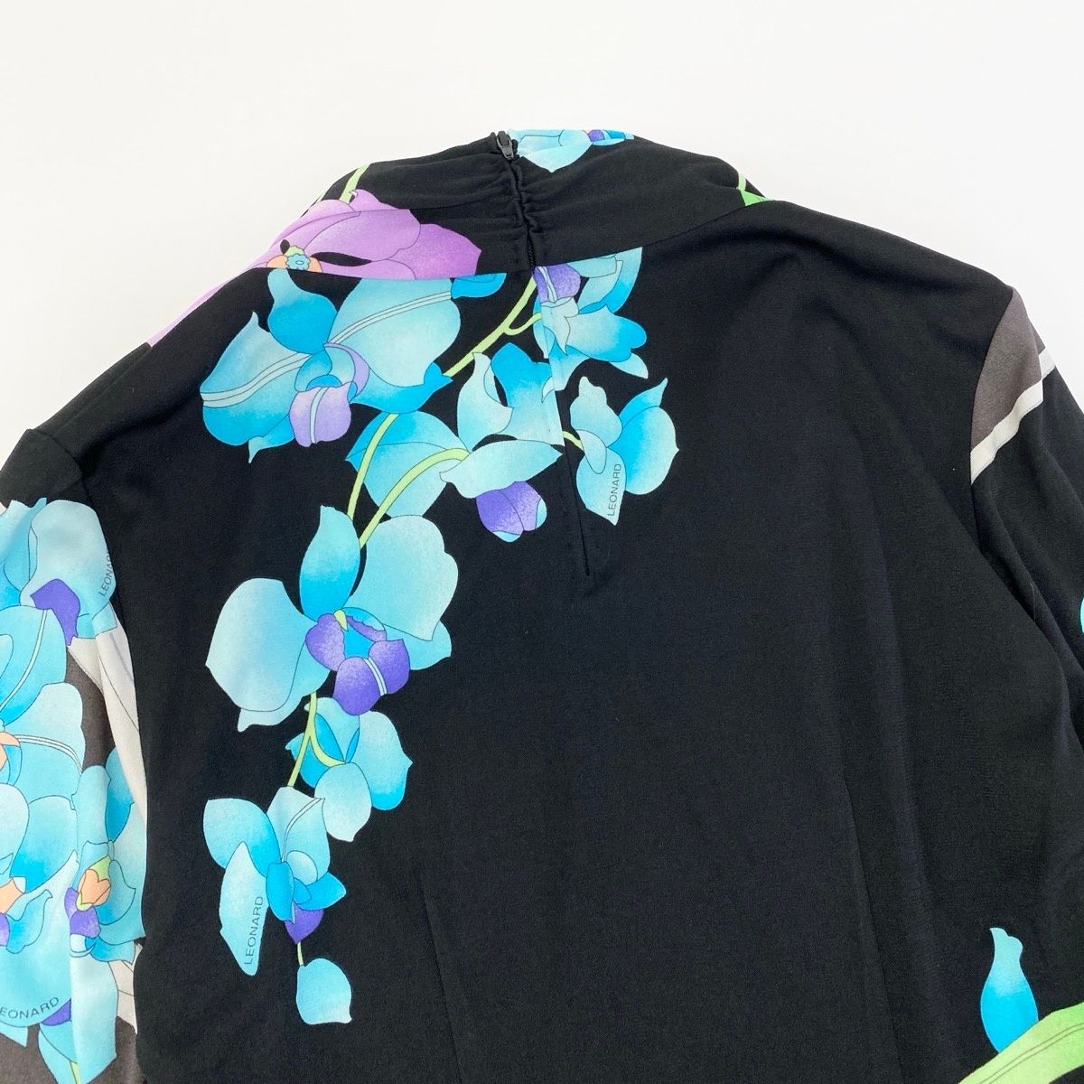 11e27【美品】 LEONARD FASHION レオナール ロングワンピース 美しい花