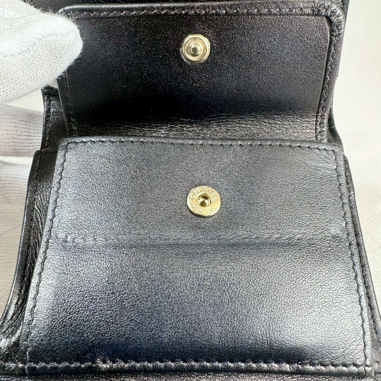 美品・箱付】CHANEL シャネル キャビアスキン コンパクト 三つ折り 