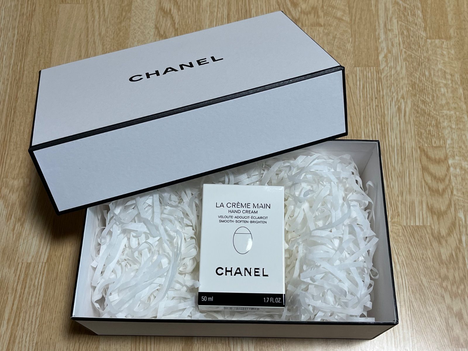 CHANEL シャネル 【新品 未使用】LA CREME MAIN ラ クレーム マン