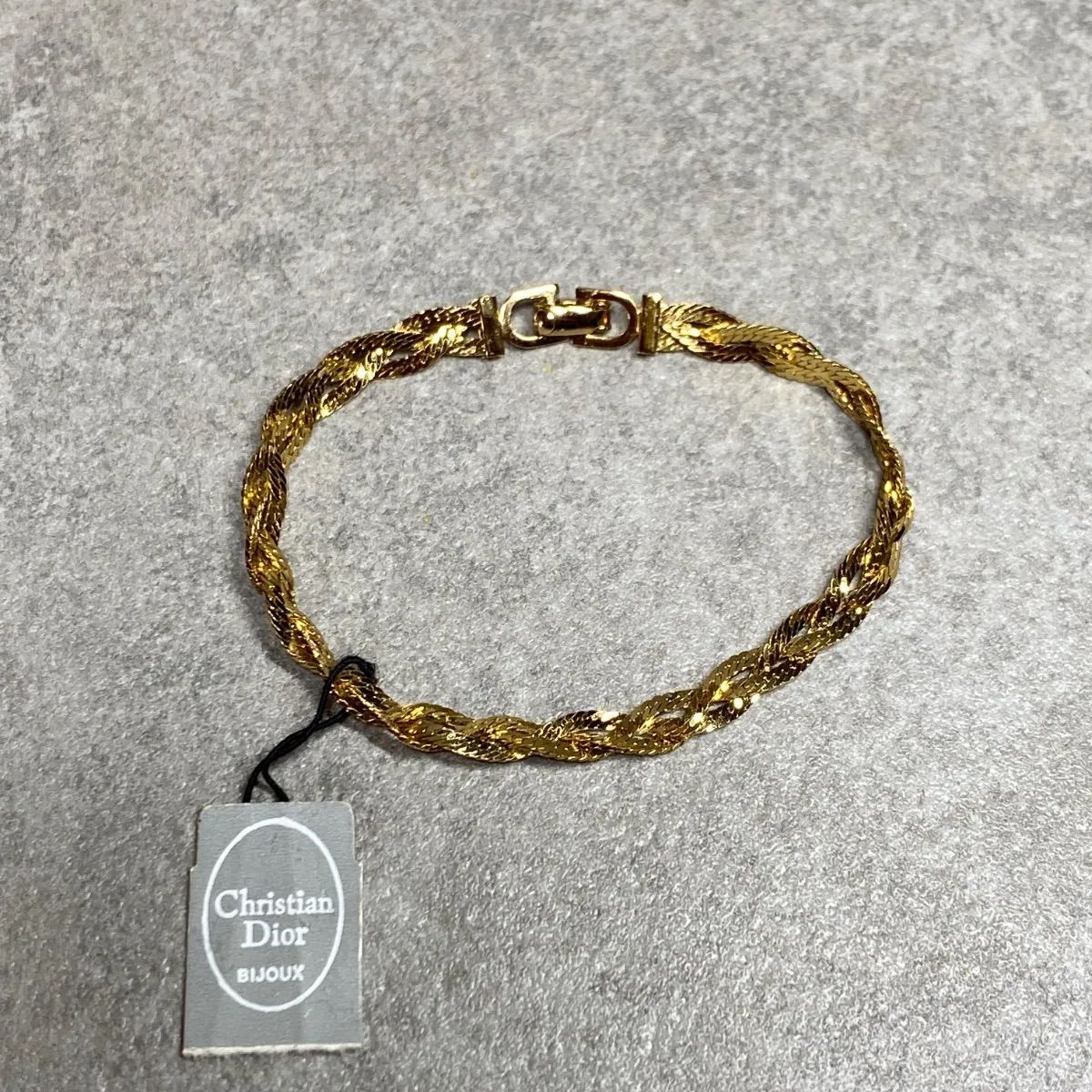 Christian Dior ヴィンテージ　ツイストブレスレット　ゴールド色　ディオール