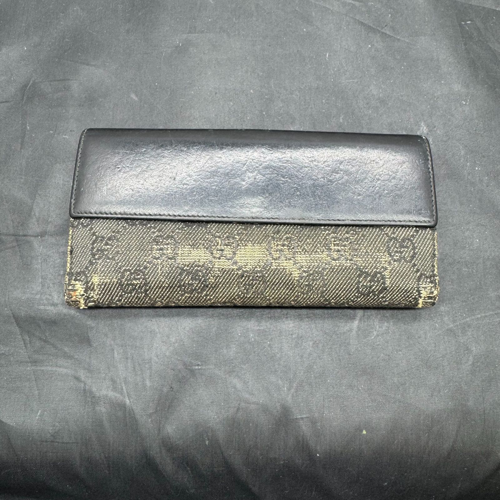 グッチ シール 長財布 B25113706