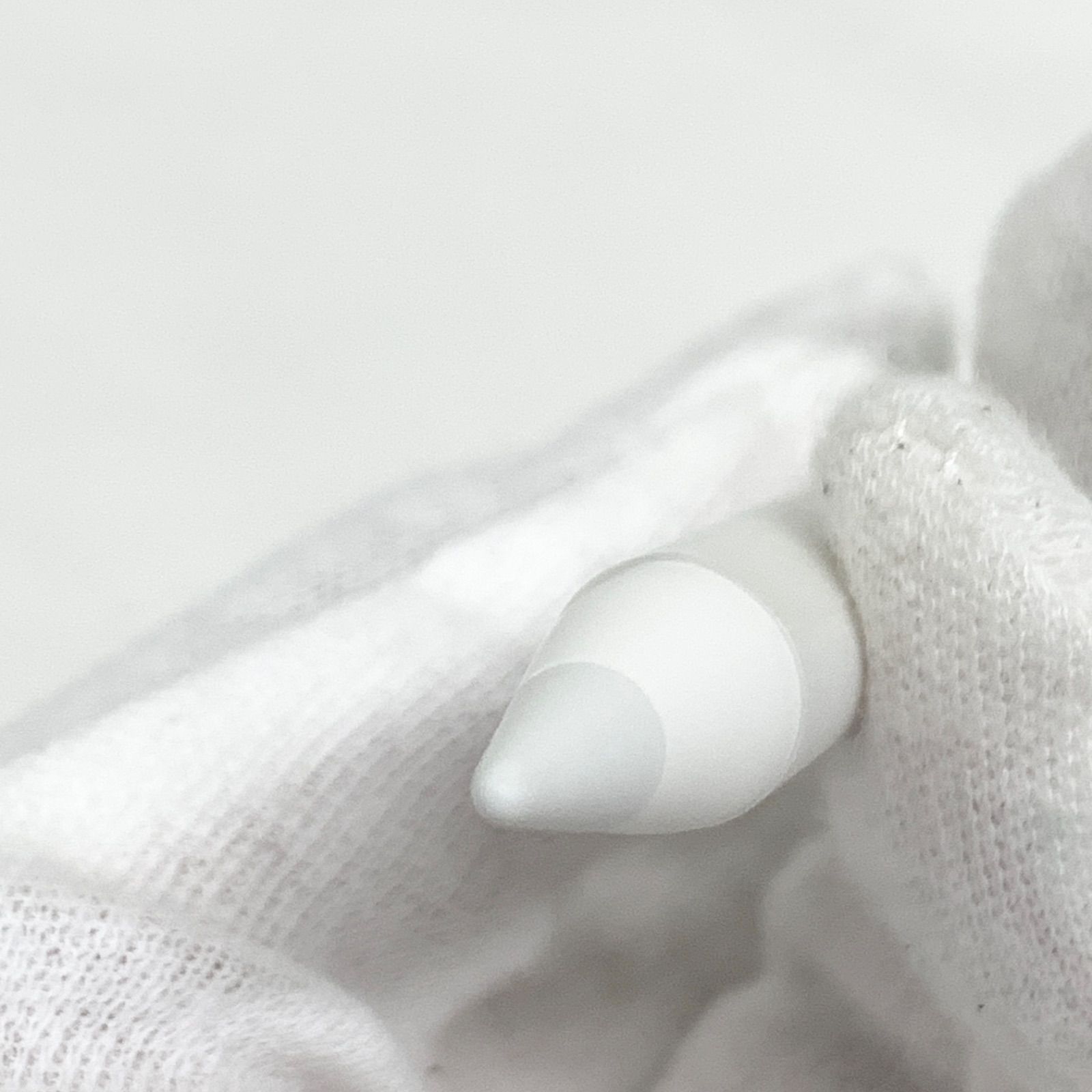中古美品】アップルペンシルプロ Apple Pencil Pro MX2D3ZA/A モデル