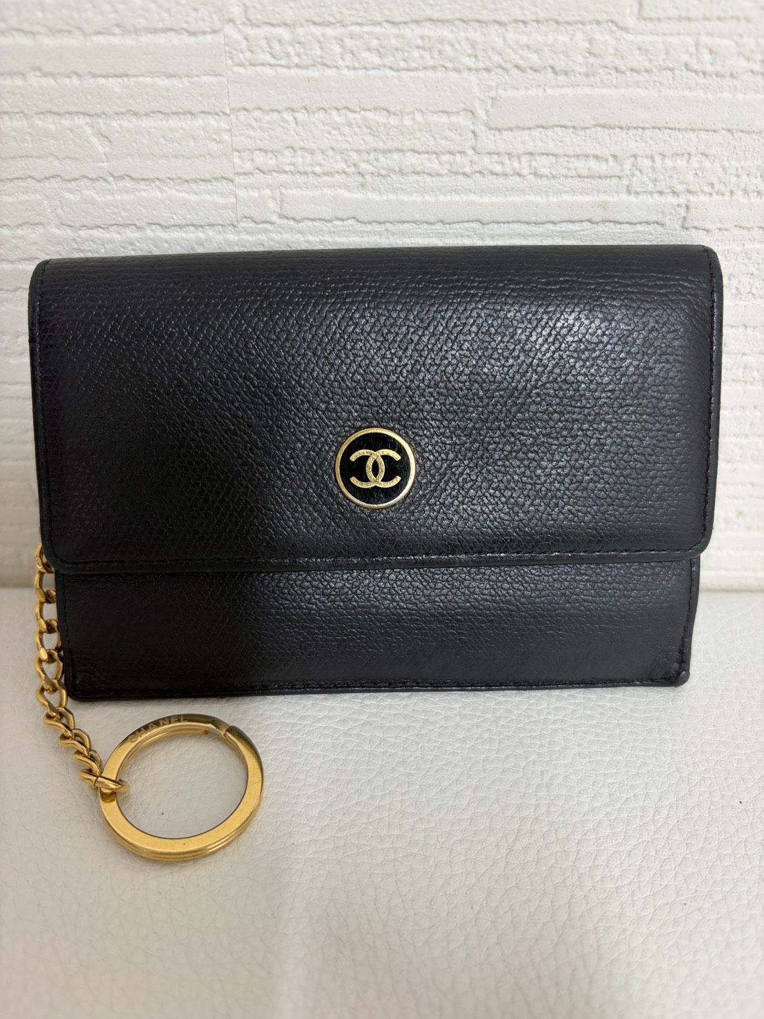 中古美品正規品　CHANEL シャネル　ココボタン　キャビアスキン レザー　カードケース　コインケース　黒