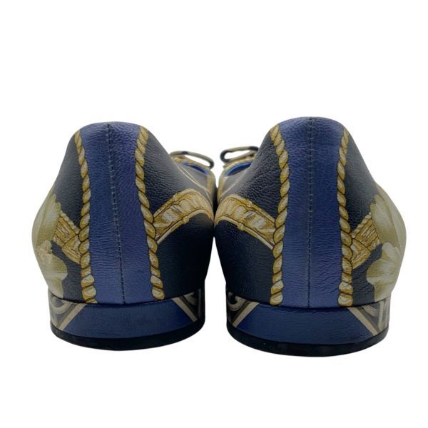 ○ サルヴァトーレフェラガモ Ferragamo ヴァリナ フラットシューズ