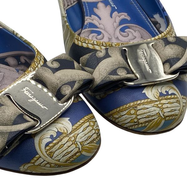 ○ サルヴァトーレフェラガモ Ferragamo ヴァリナ フラットシューズ