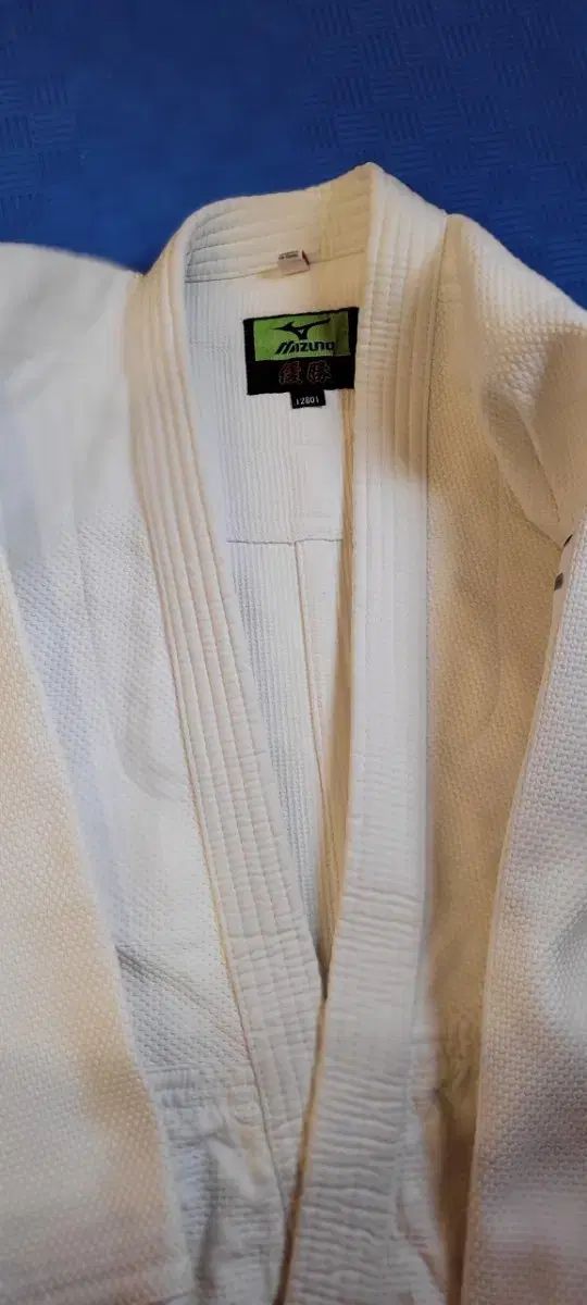 ミズノ柔道着 YUSHO 出品