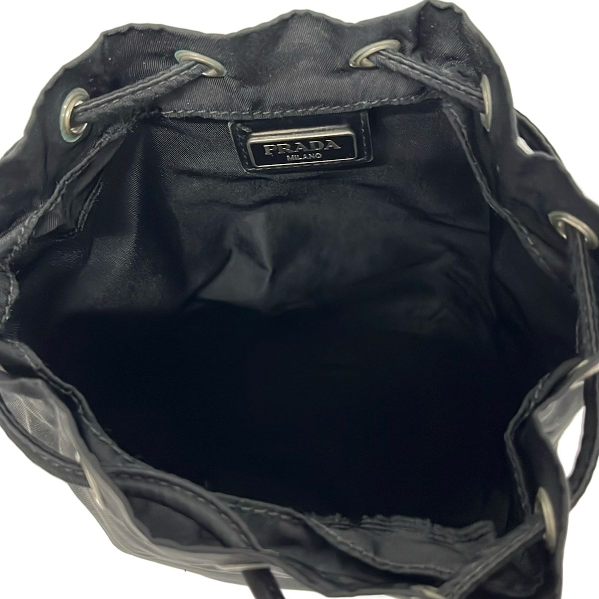 PRADA 巾着 ポーチ ブラック 本日限定価格 綺麗 PRADA プラダ 巾着 