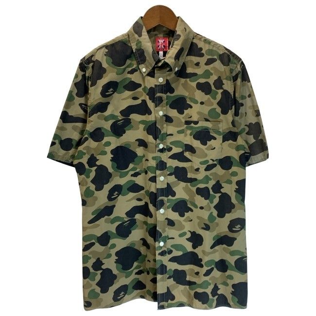 【中古】 A BATHING APE 柄シャツ 半袖 トップス ボタンダウン 胸ポケット カモフラ 迷彩 日本製 ストリート 古着 /1125
