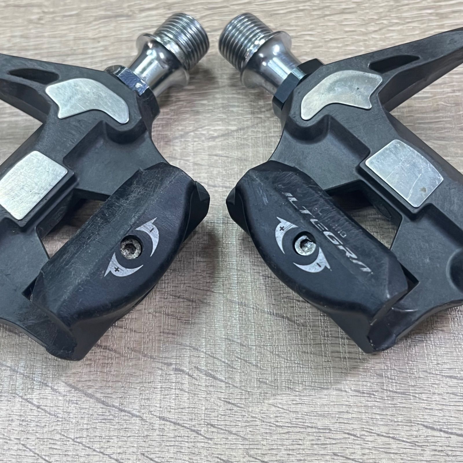 c0646■USED■SHIMANO シマノ ULTEGRA アルテグラ PD-R8000 SPD-SL ビンディングペダル ペダル ロードバイク パーツ アクセサリー