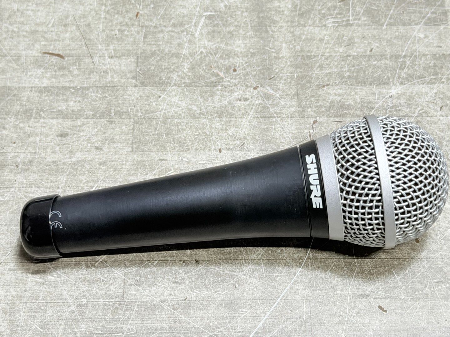 SHURE PG58 シュア ダイナミックマイク スイッチ付き マイクホルダー